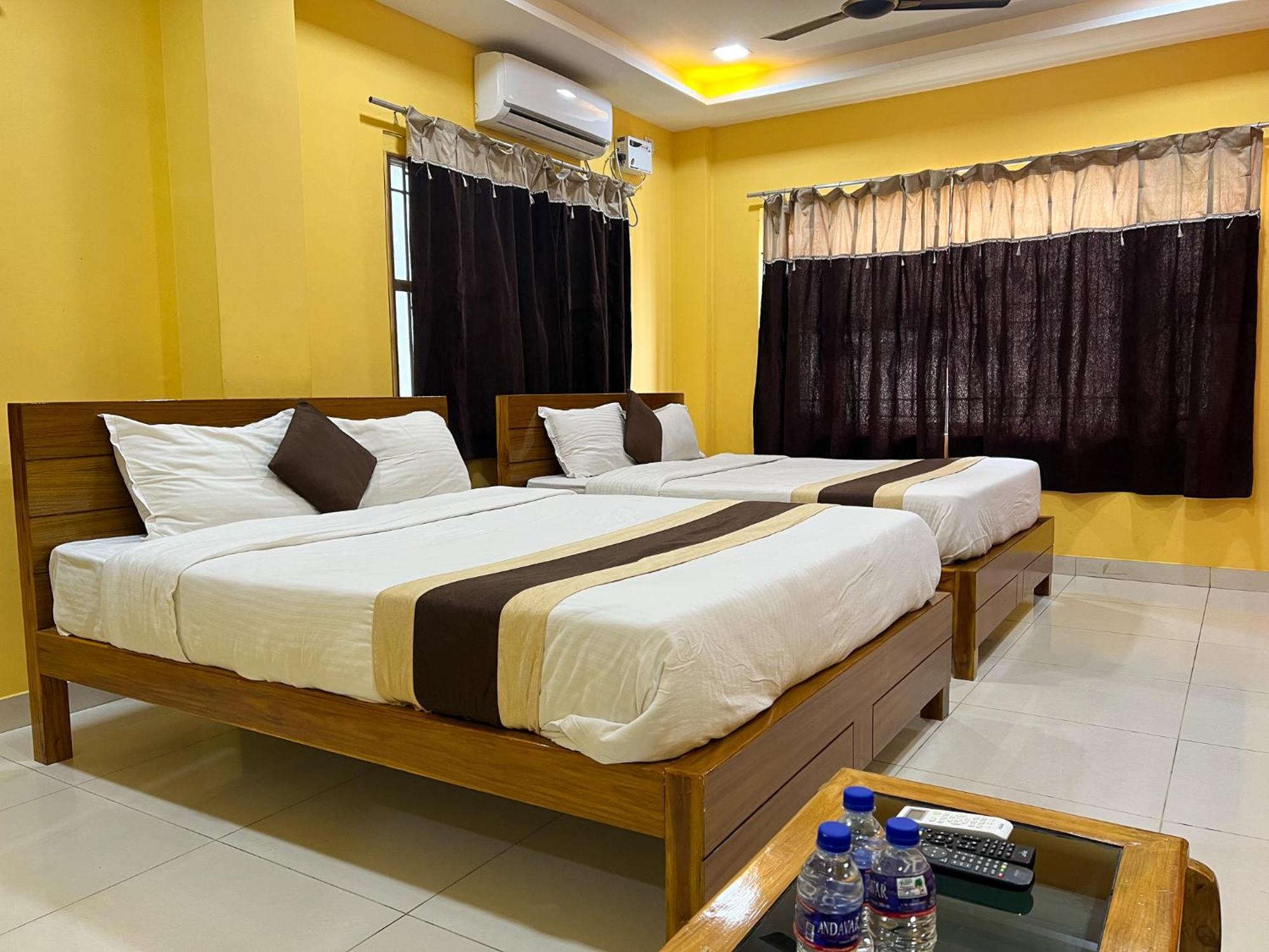 Le Hotel Host Tiruchirappalli Exterior foto